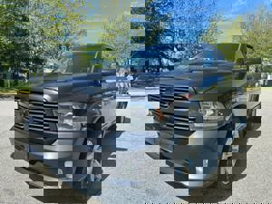 Vehicle Images/551949 - 1.jpeg