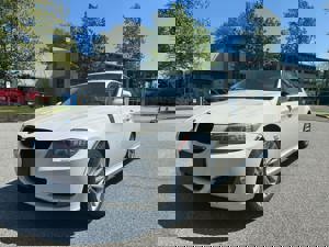 Vehicle Images/819852 - 4.jpeg
